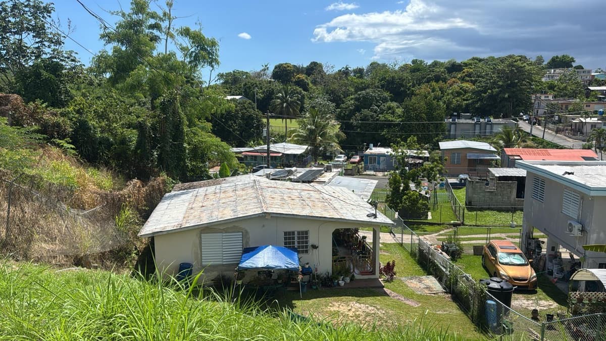 600 Pascual Valle CALLE PASCUAL VALLE CASTILLO — photo 1 of 13