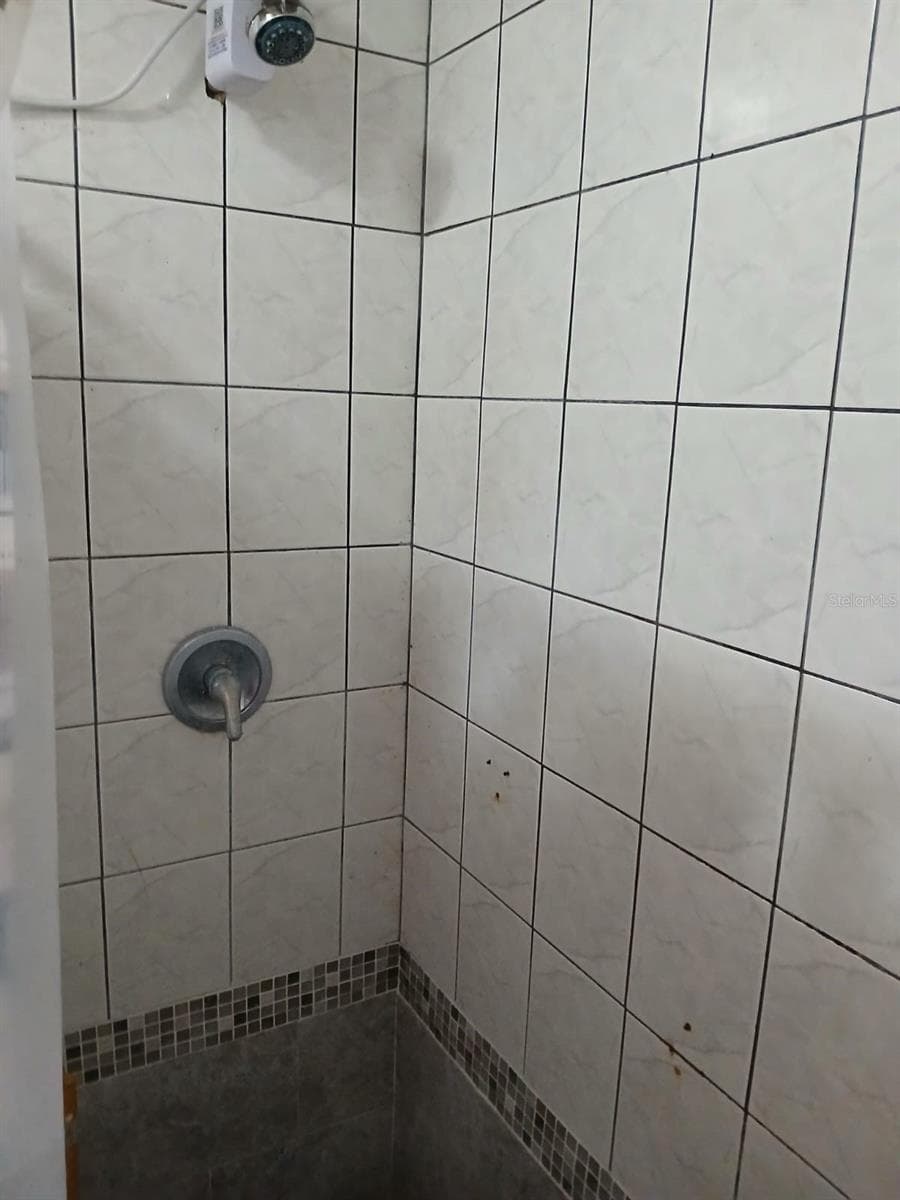 600 Pascual Valle CALLE PASCUAL VALLE CASTILLO — photo 11 of 13