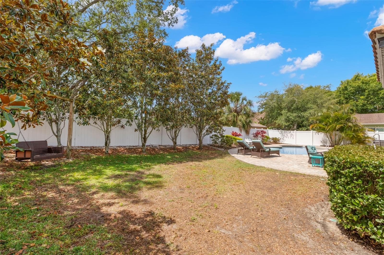1502 RIVER COURT — photo 26 of 47