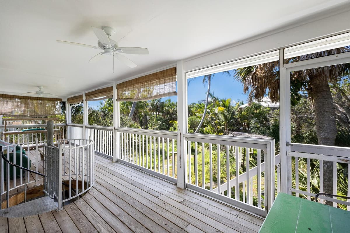 362 BAILY STREET — photo 8 of 18
