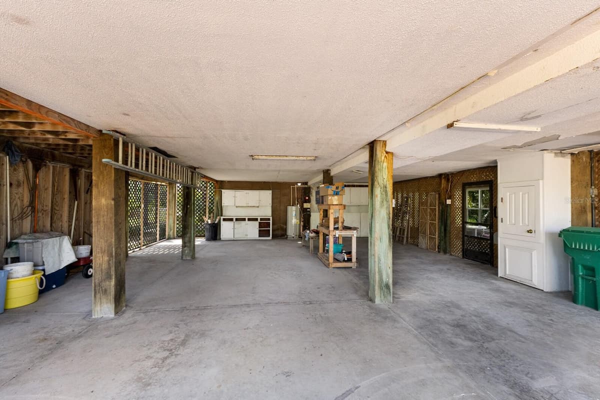 362 BAILY STREET — photo 4 of 18