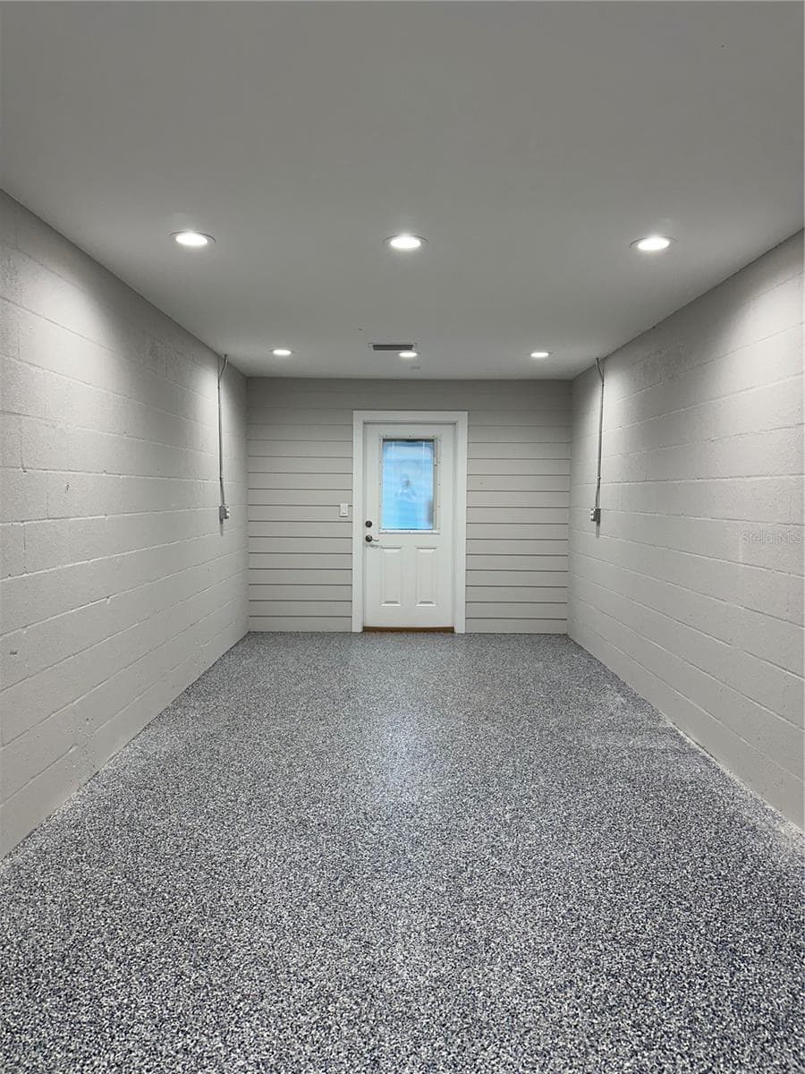 110 SPIRIT LAKE ROAD — photo 3 of 7