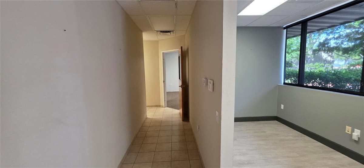 402 CHAIRMAN COURT — photo 46 of 61