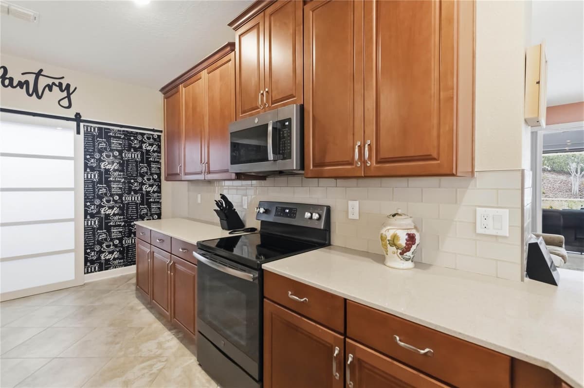 1361 OLYMPIC CLUB BOULEVARD — photo 10 of 48