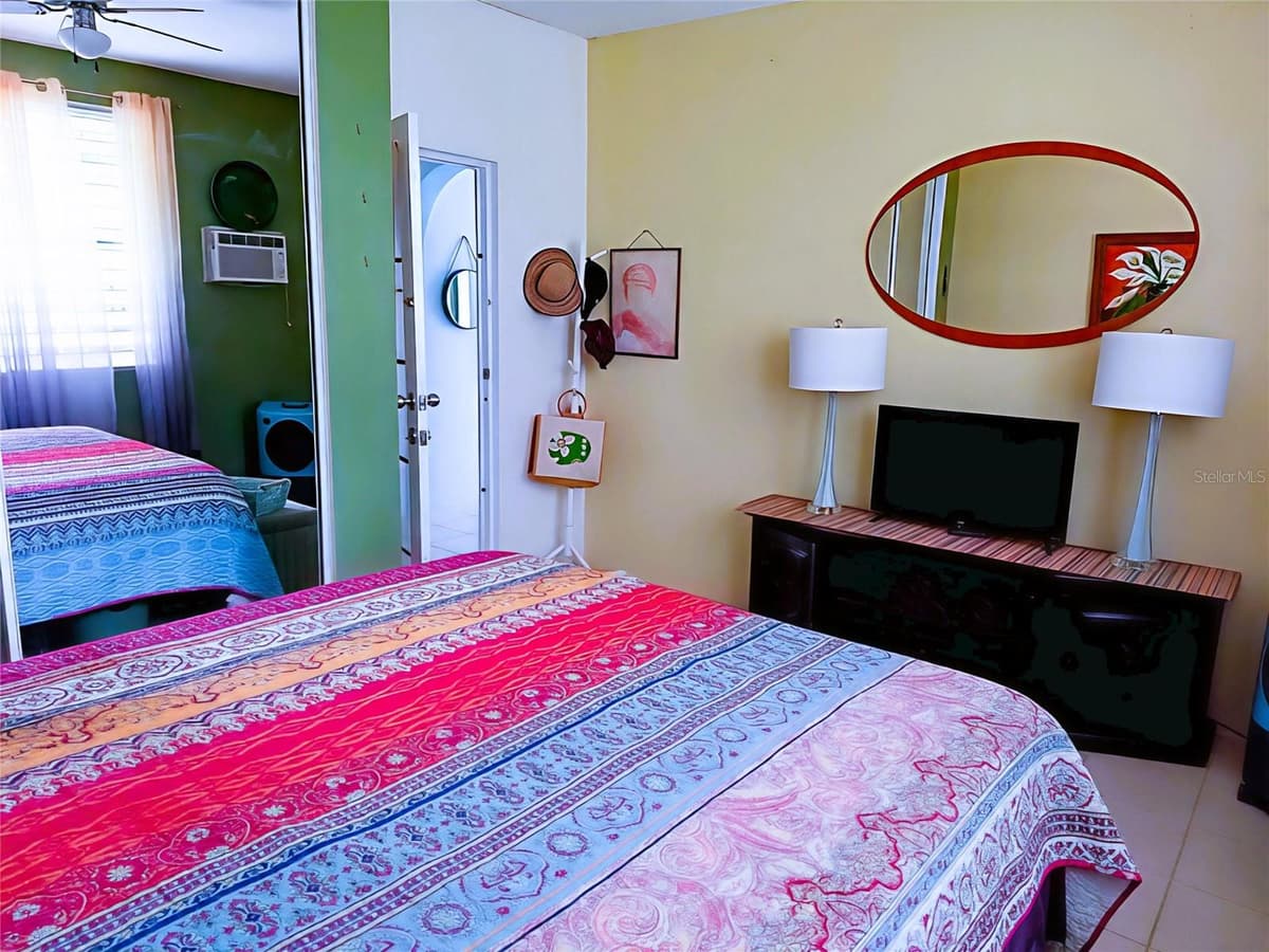 74B CARR, 188 — photo 10 of 41