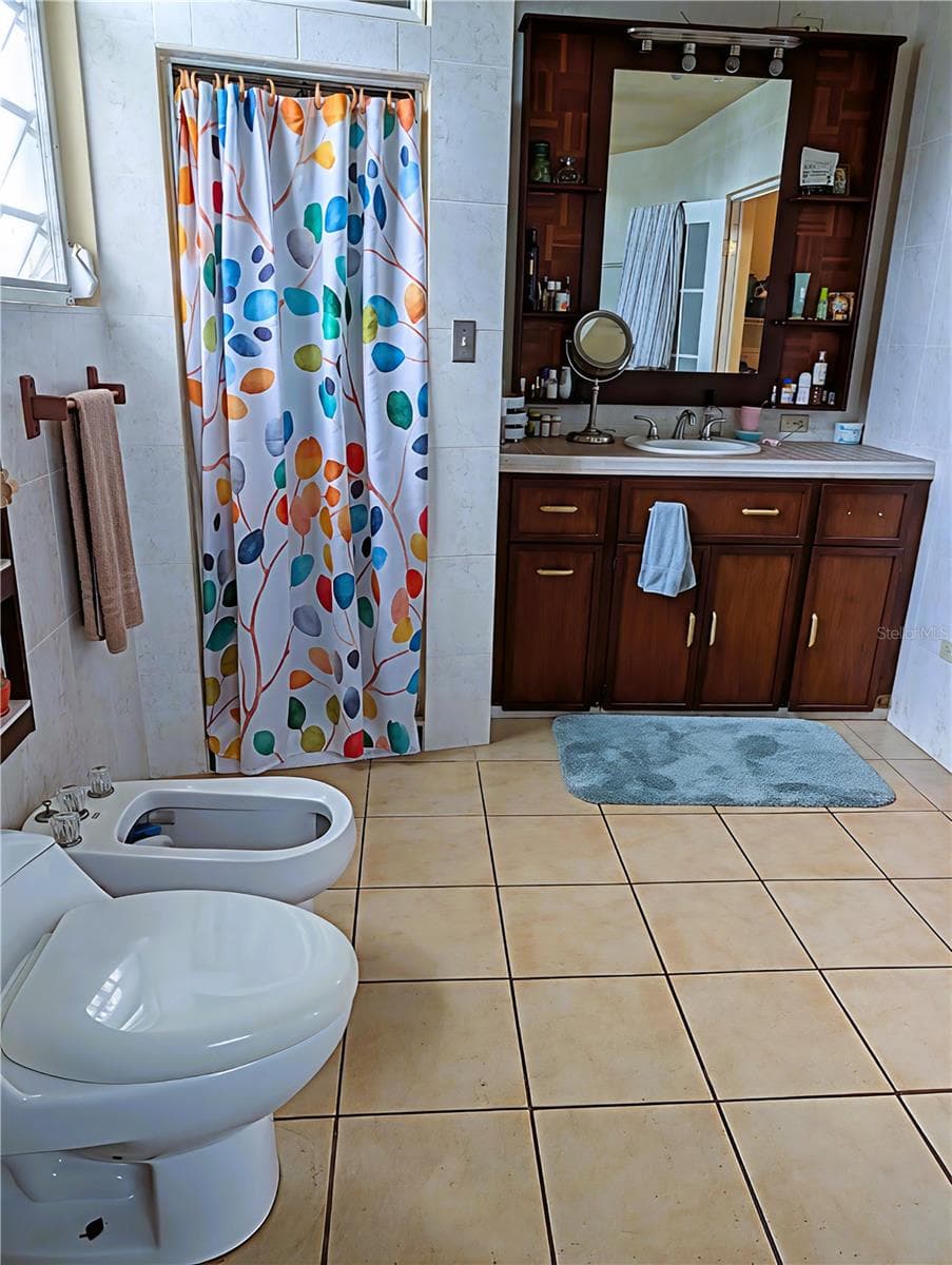 74B CARR, 188 — photo 37 of 41