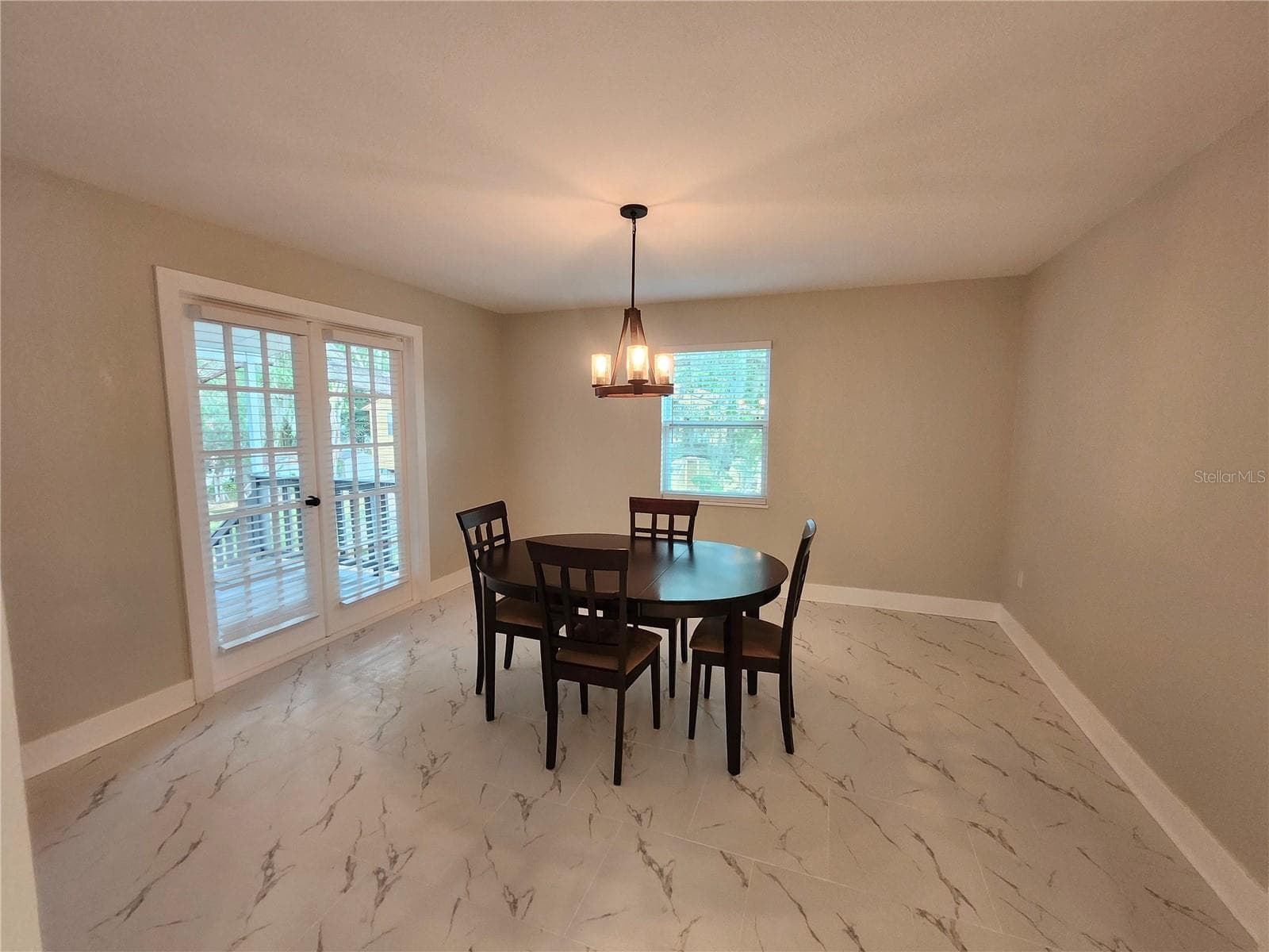 3071 HURON AVENUE — photo 18 of 55