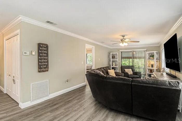 12308 EAGLESWOOD DRIVE — photo 6 of 34