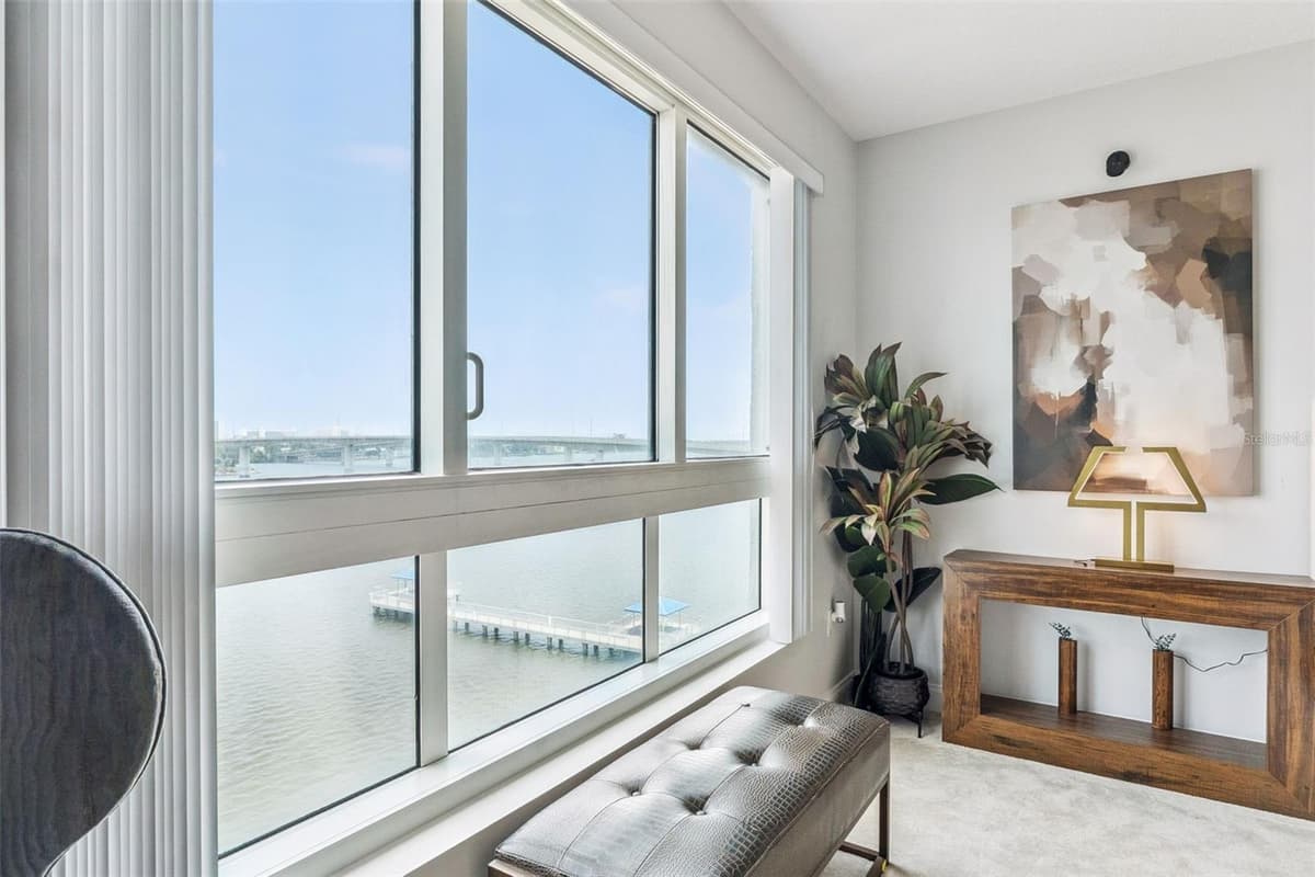 231 RIVERSIDE DRIVE — photo 6 of 46