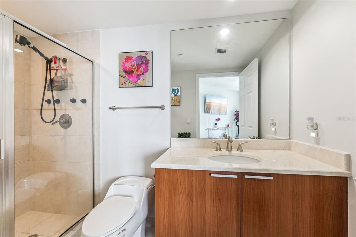231 RIVERSIDE DRIVE — photo 13 of 46