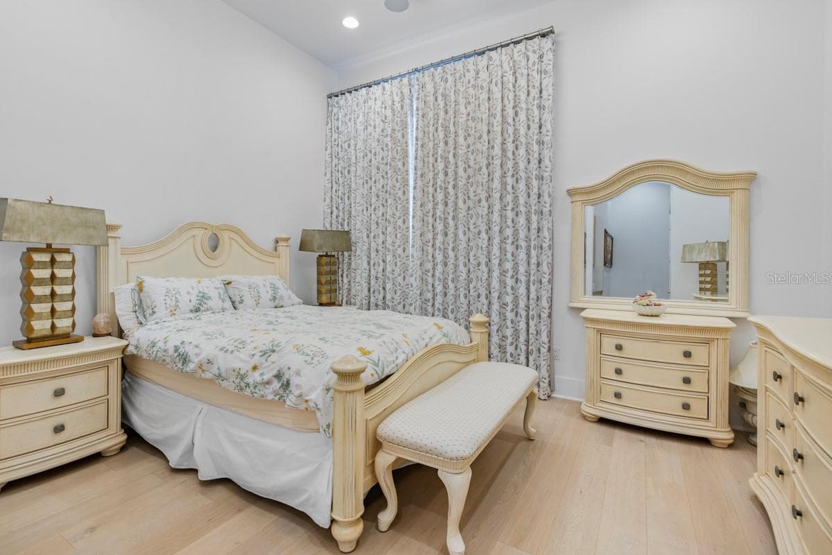 9312 BLANCHE COVE DR — photo 51 of 96
