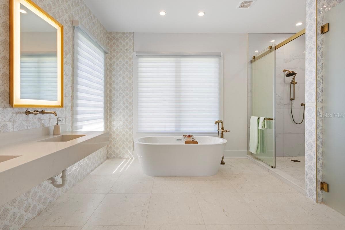 9312 BLANCHE COVE DR — photo 41 of 96