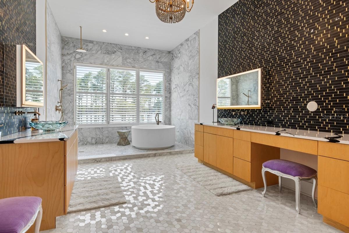9312 BLANCHE COVE DR — photo 36 of 96