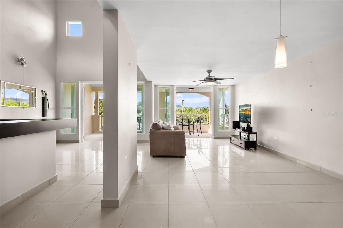 134 VILLAS AT CAGUAS REAL — photo 6 of 26