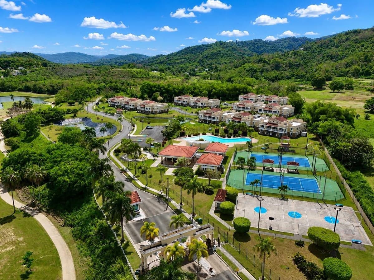 134 VILLAS AT CAGUAS REAL — photo 1 of 26