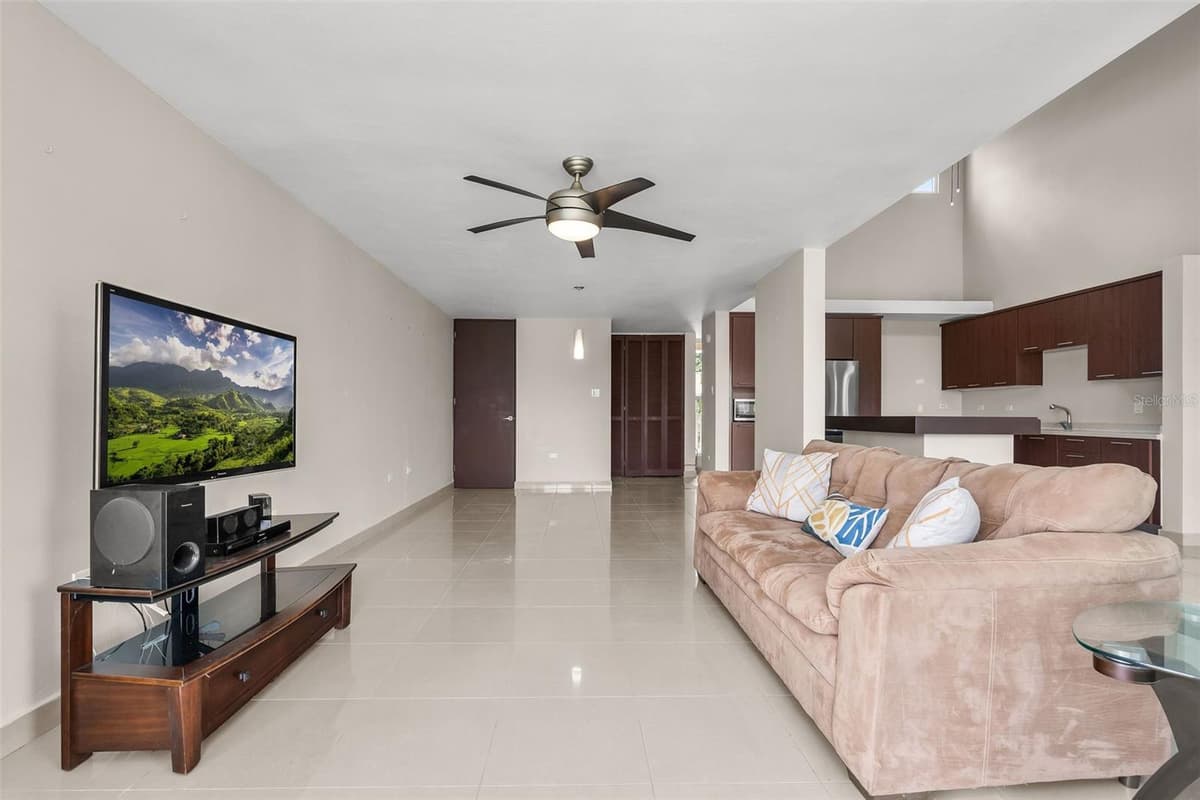 134 VILLAS AT CAGUAS REAL — photo 12 of 26