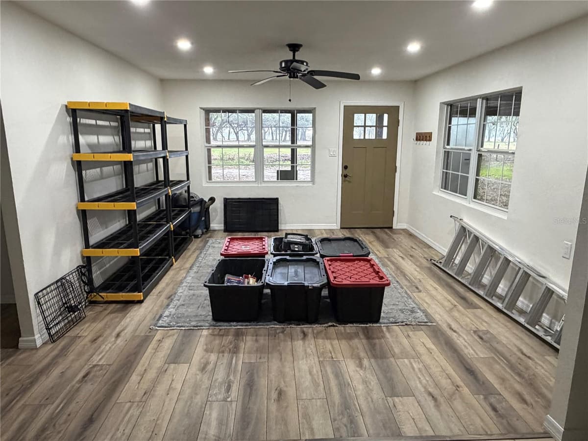 2748 CR 543 — photo 4 of 10