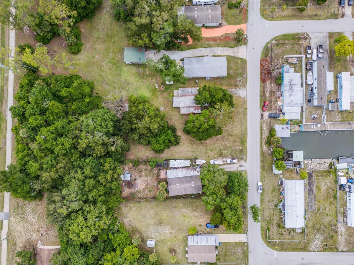 NELLIE STREET — photo 10 of 27