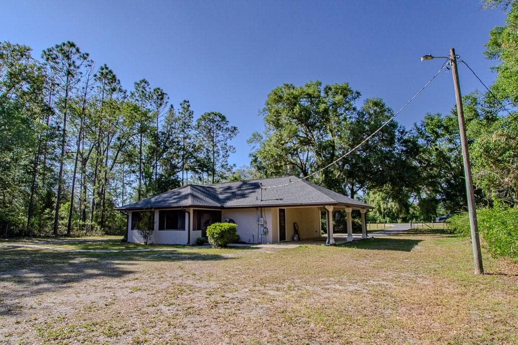 4002 COUNTY ROAD 18 — photo 5 of 28