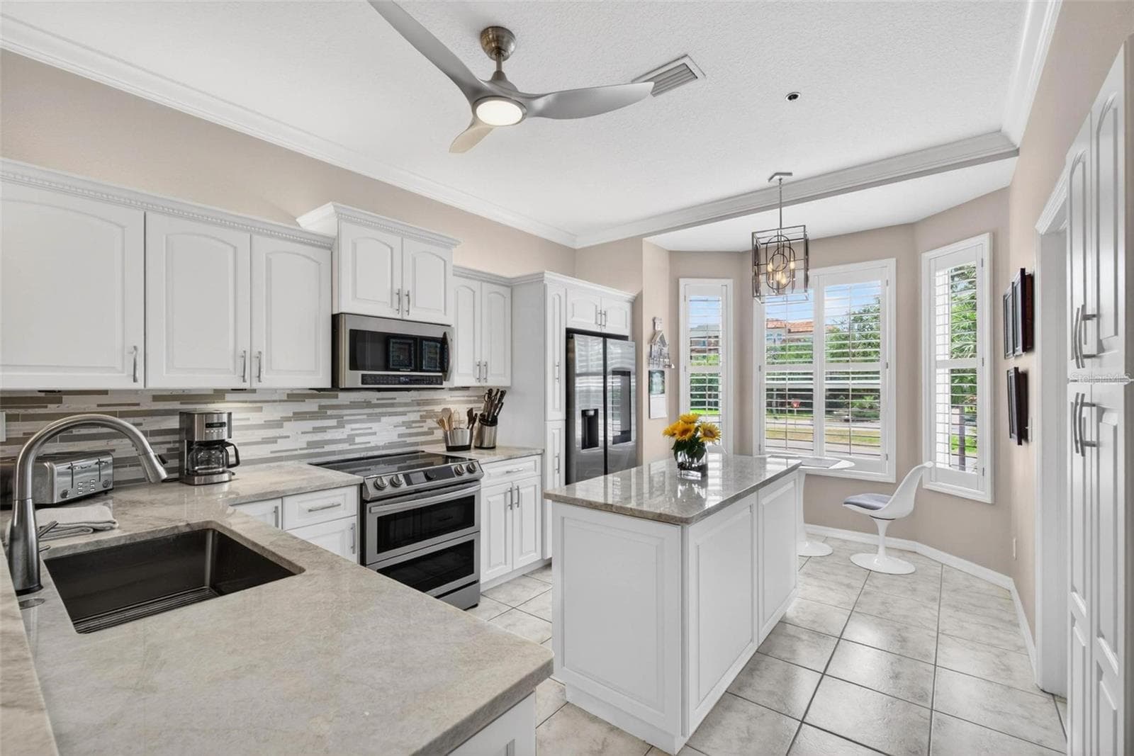1033 PINELLAS BAYWAY  S — photo 12 of 49