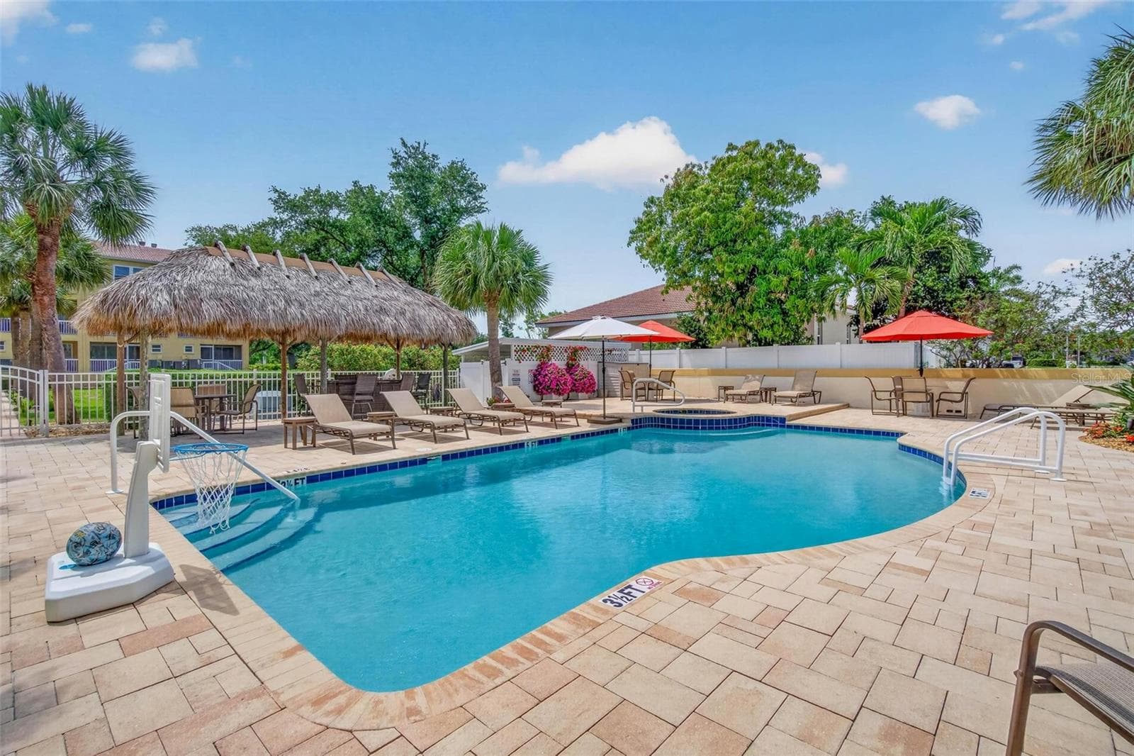 1033 PINELLAS BAYWAY  S — photo 41 of 49