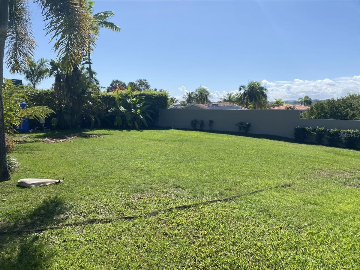 268 DORADO BEACH EAST — photo 2 of 11