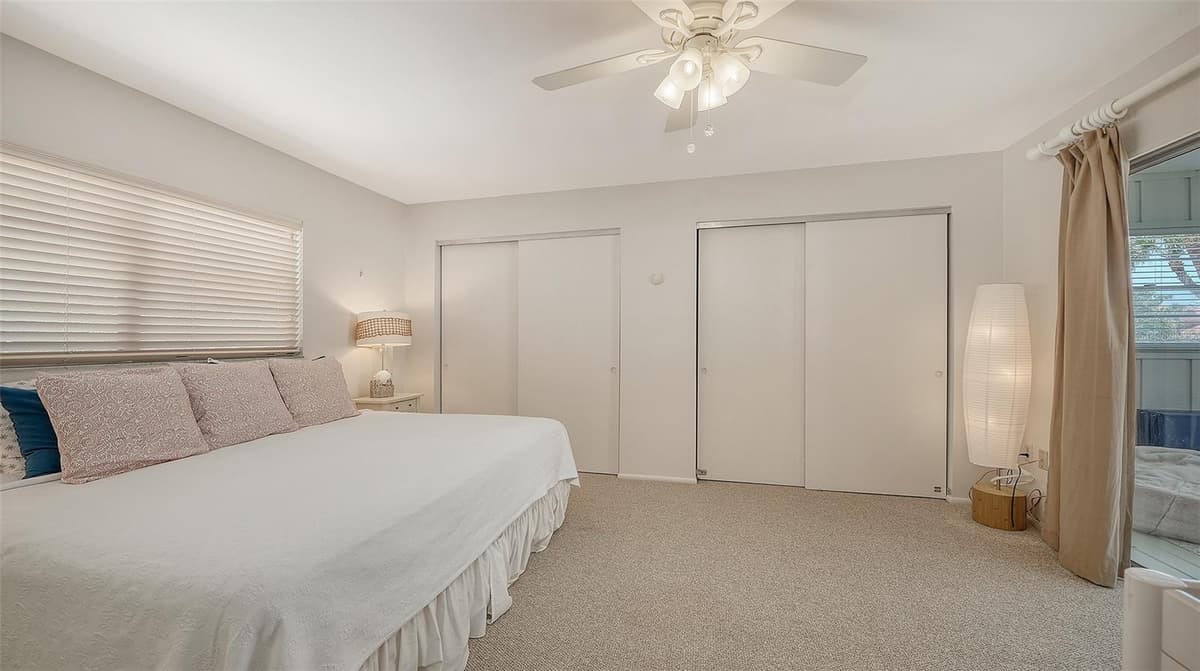 3708 SANDSPUR LANE — photo 32 of 67