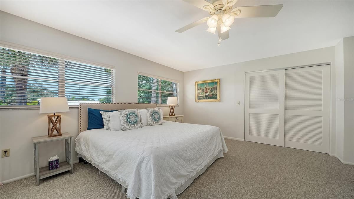 3708 SANDSPUR LANE — photo 29 of 67