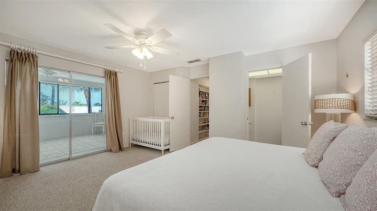 3708 SANDSPUR LANE — photo 34 of 67
