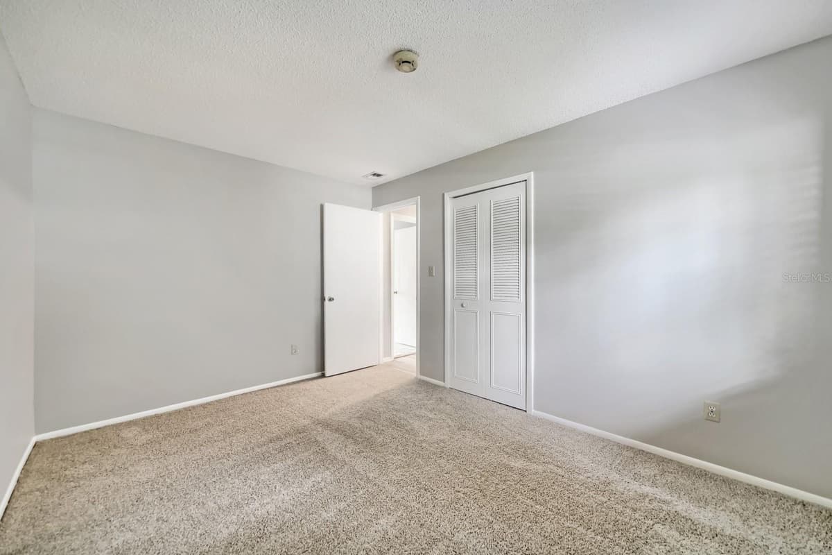 717 LANCEWOOD DRIVE — photo 18 of 26