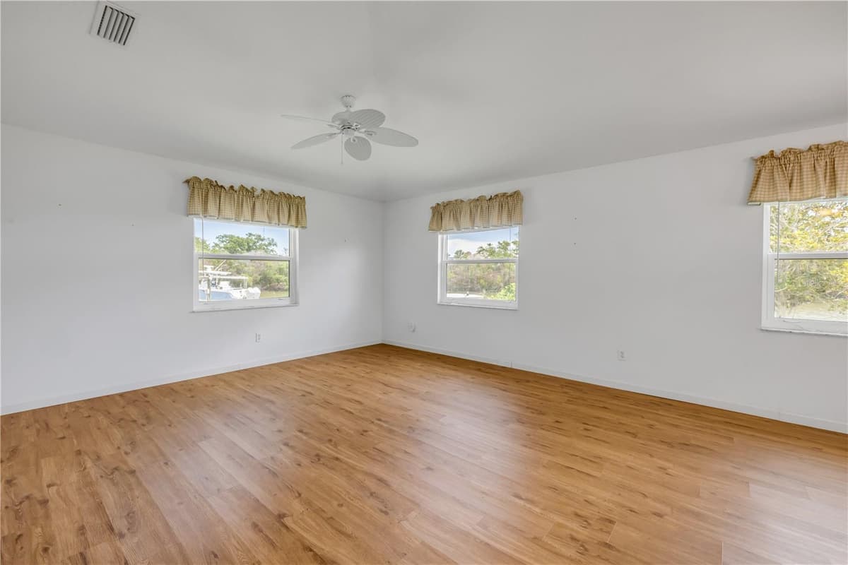 192 AZALEA ROAD — photo 38 of 94