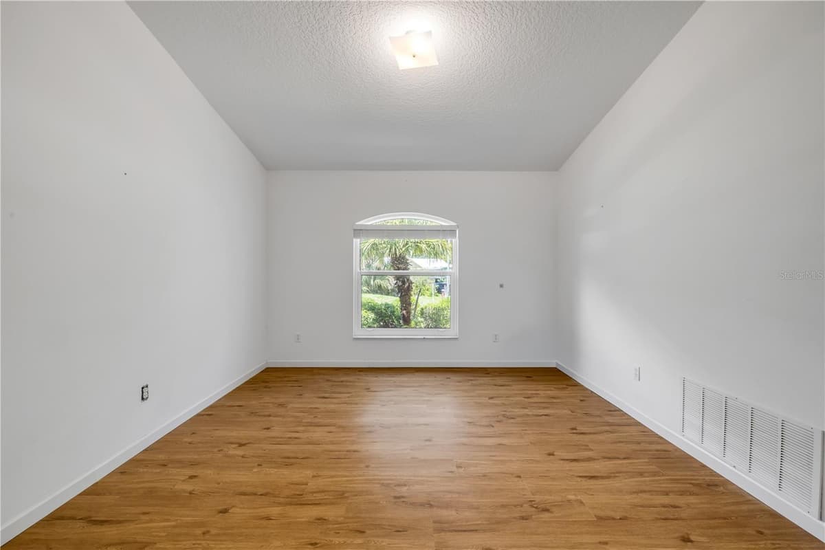 192 AZALEA ROAD — photo 47 of 94