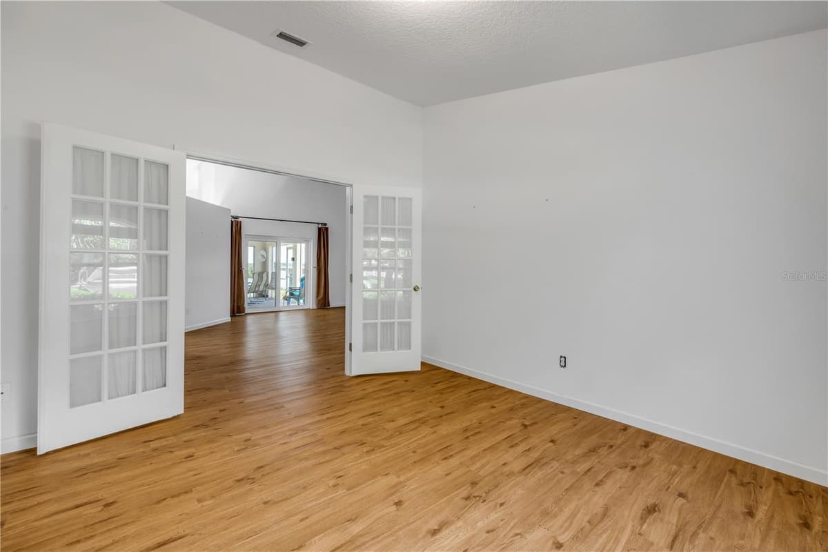 192 AZALEA ROAD — photo 46 of 94