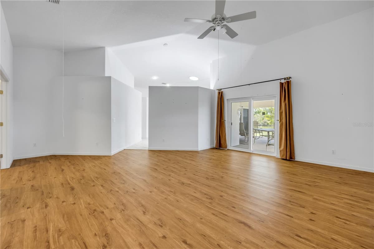 192 AZALEA ROAD — photo 52 of 94