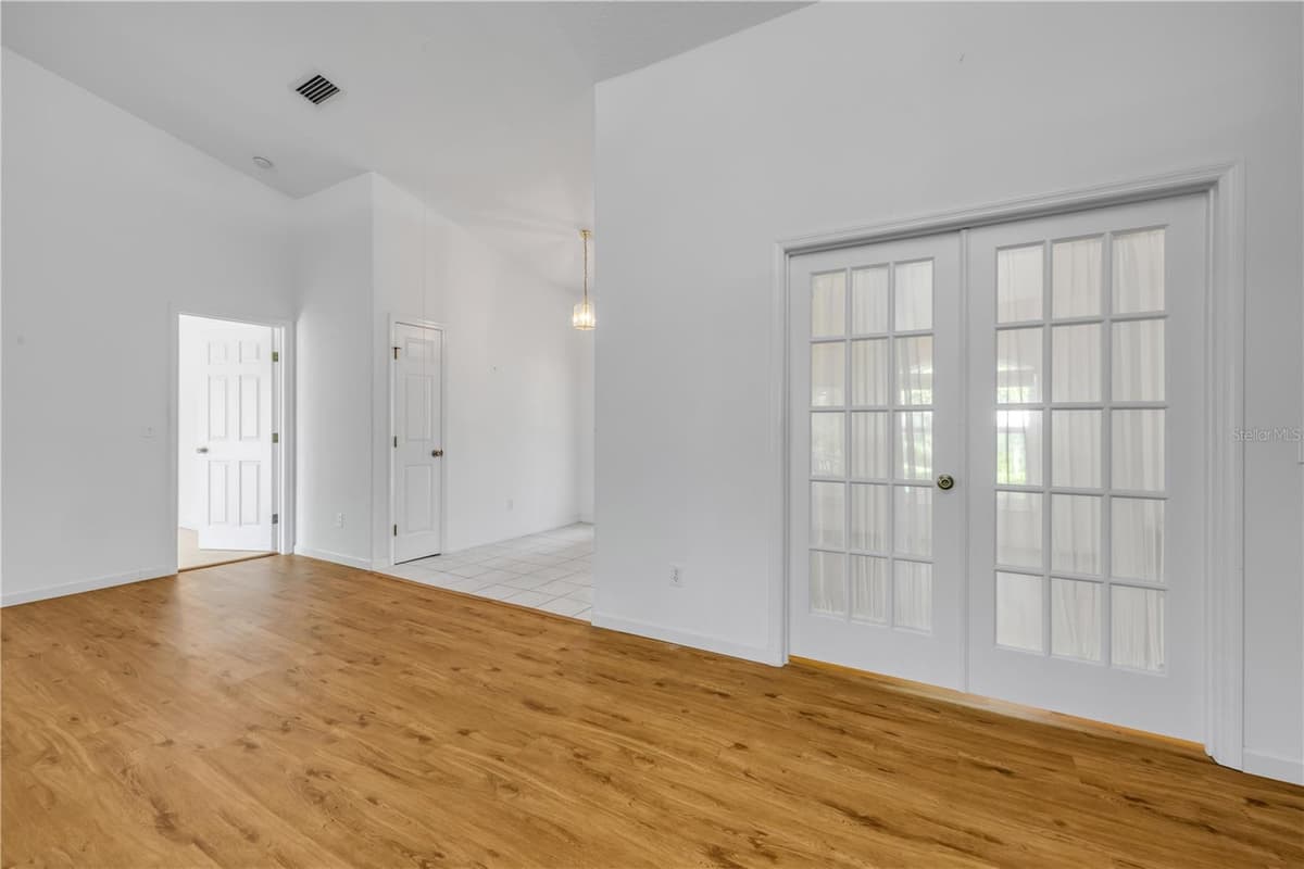 192 AZALEA ROAD — photo 48 of 94