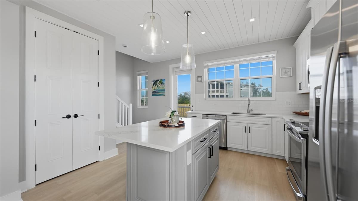4207 MARINA VIEW WAY — photo 12 of 62