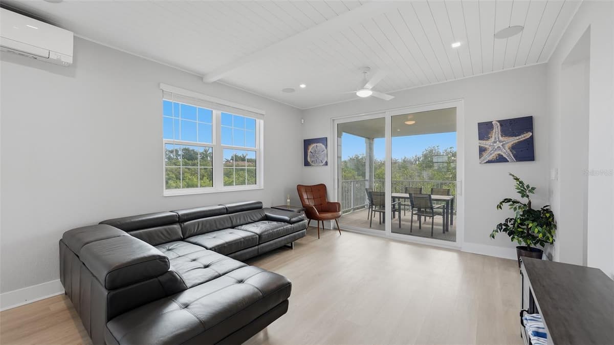 4207 MARINA VIEW WAY — photo 9 of 62