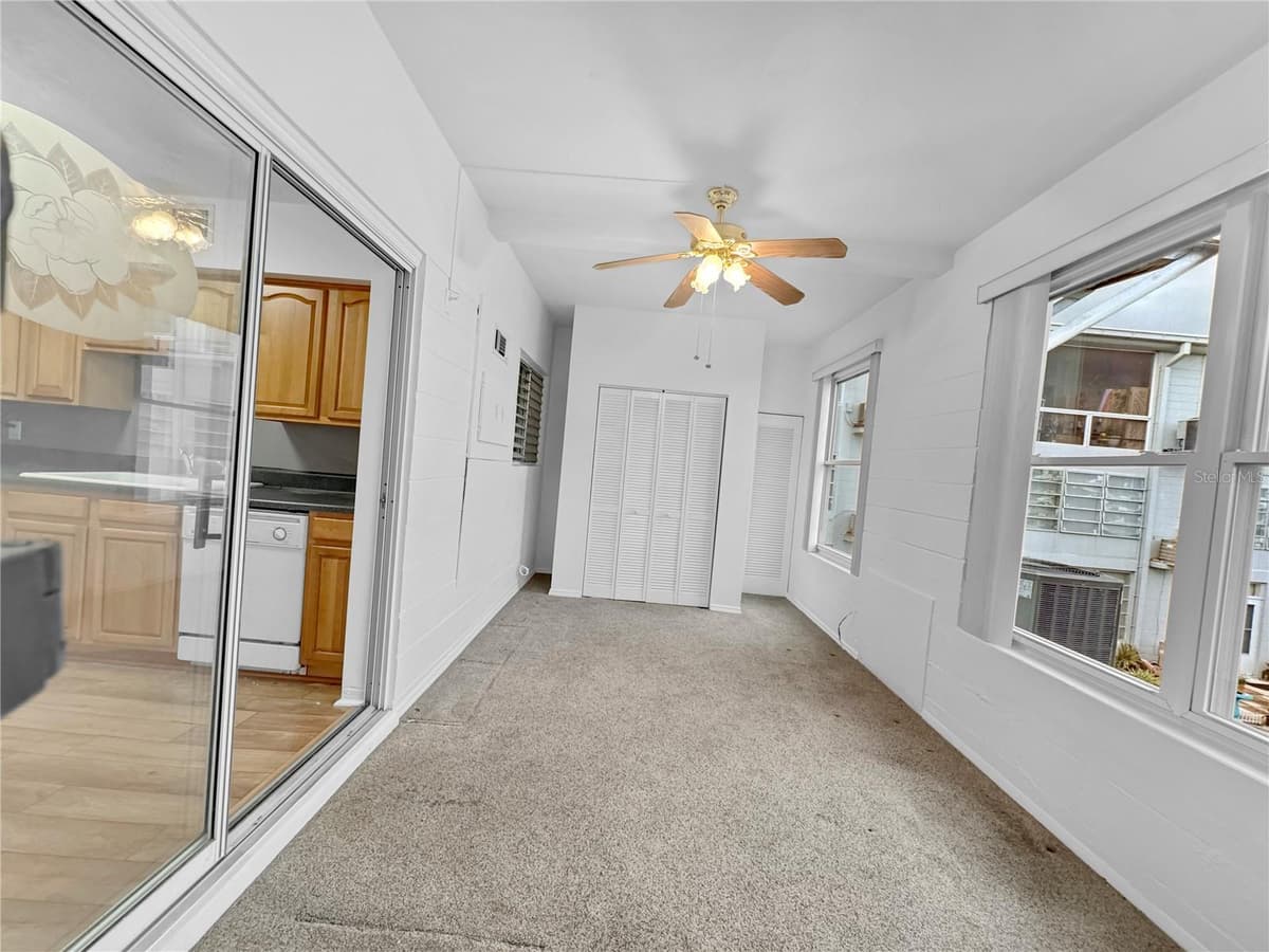 4300 58TH STREET — photo 13 of 18