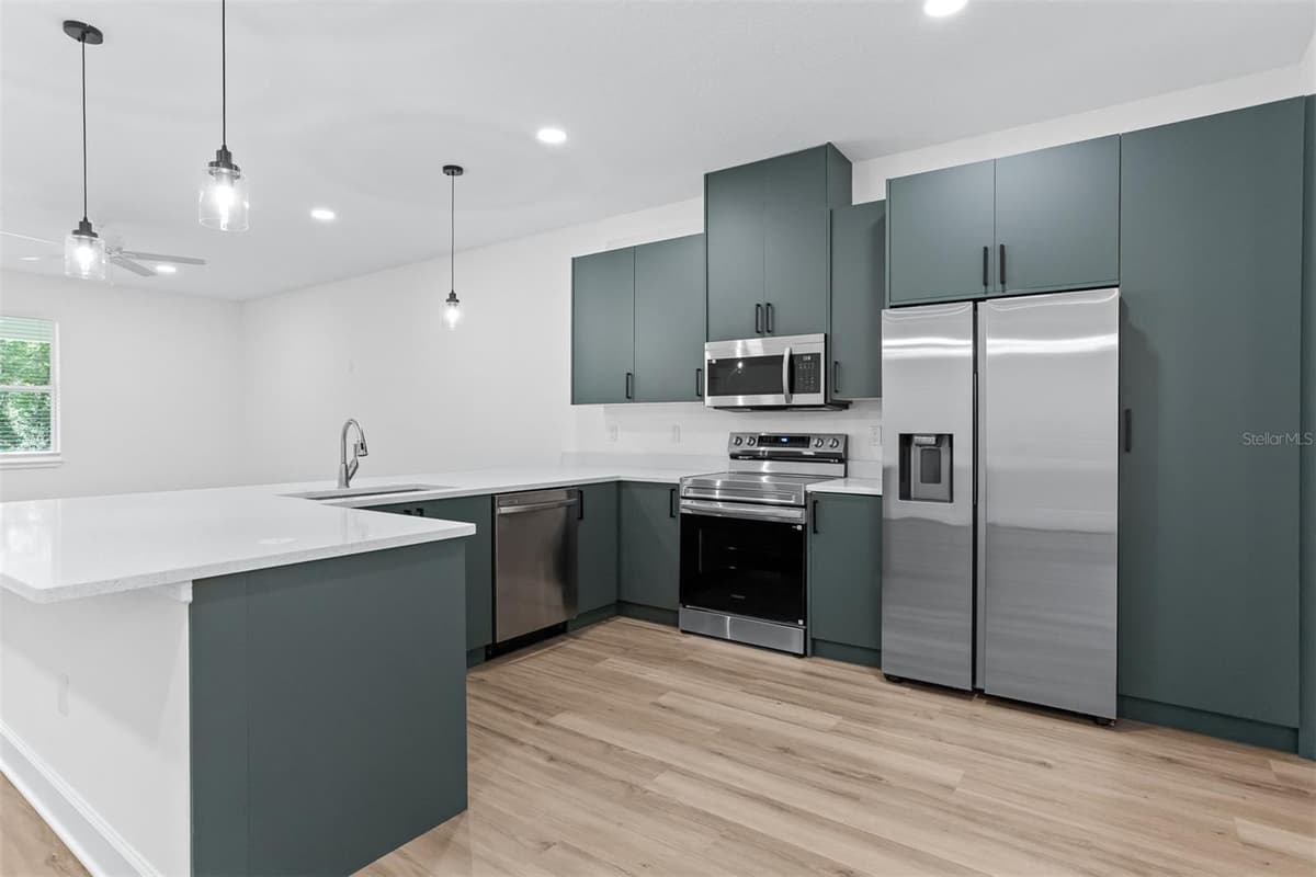 11421 & 11423 WELDON STREET — photo 53 of 56