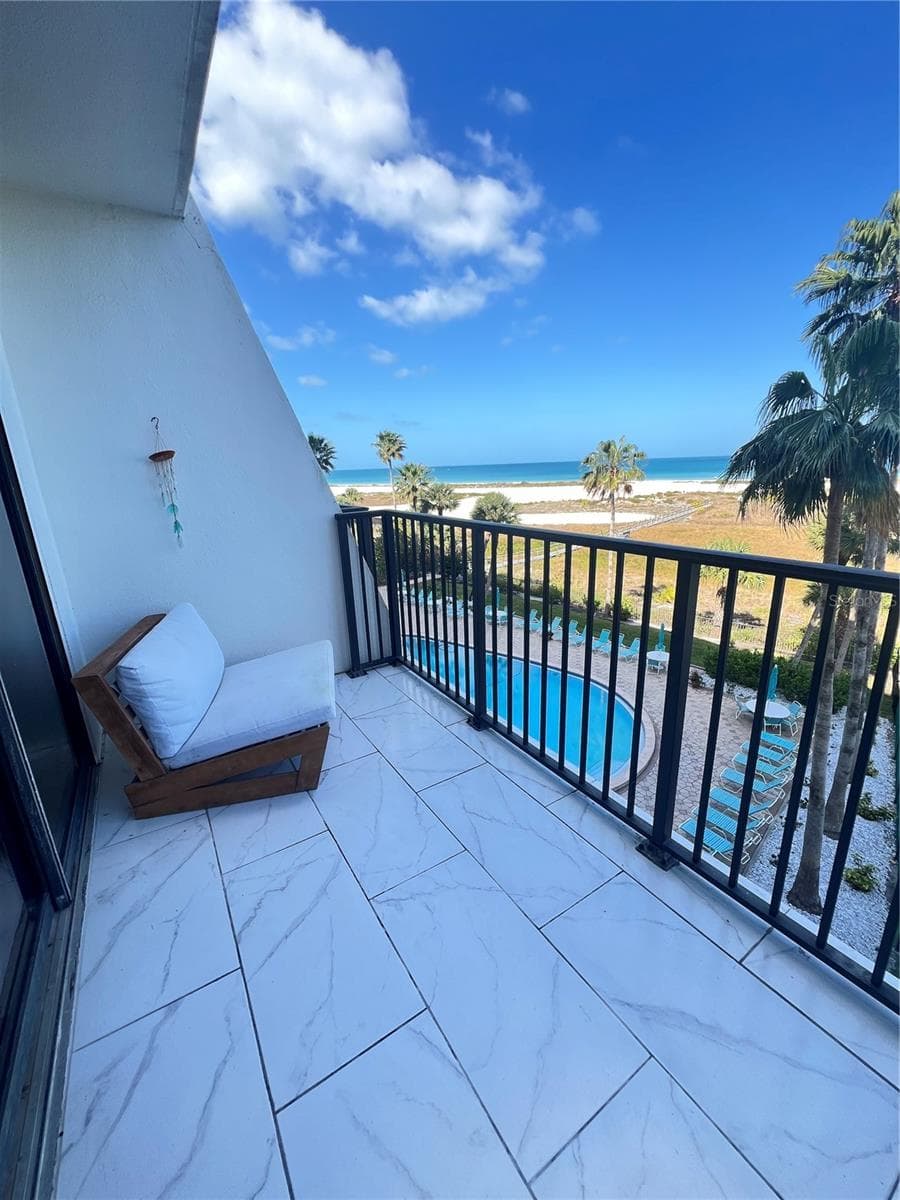 1250 GULF BOULEVARD — photo 17 of 24