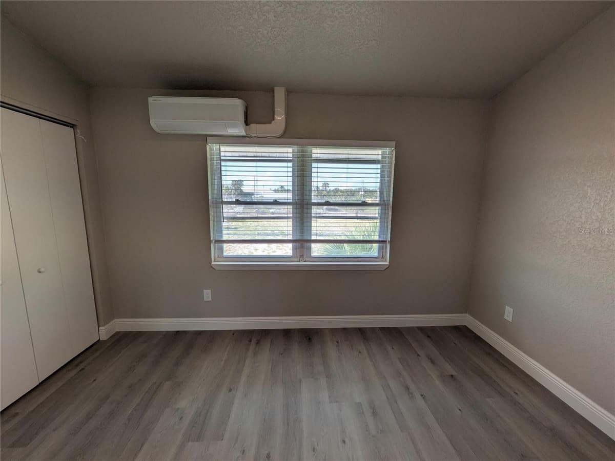1120 PINELLAS BAYWAY — photo 8 of 10