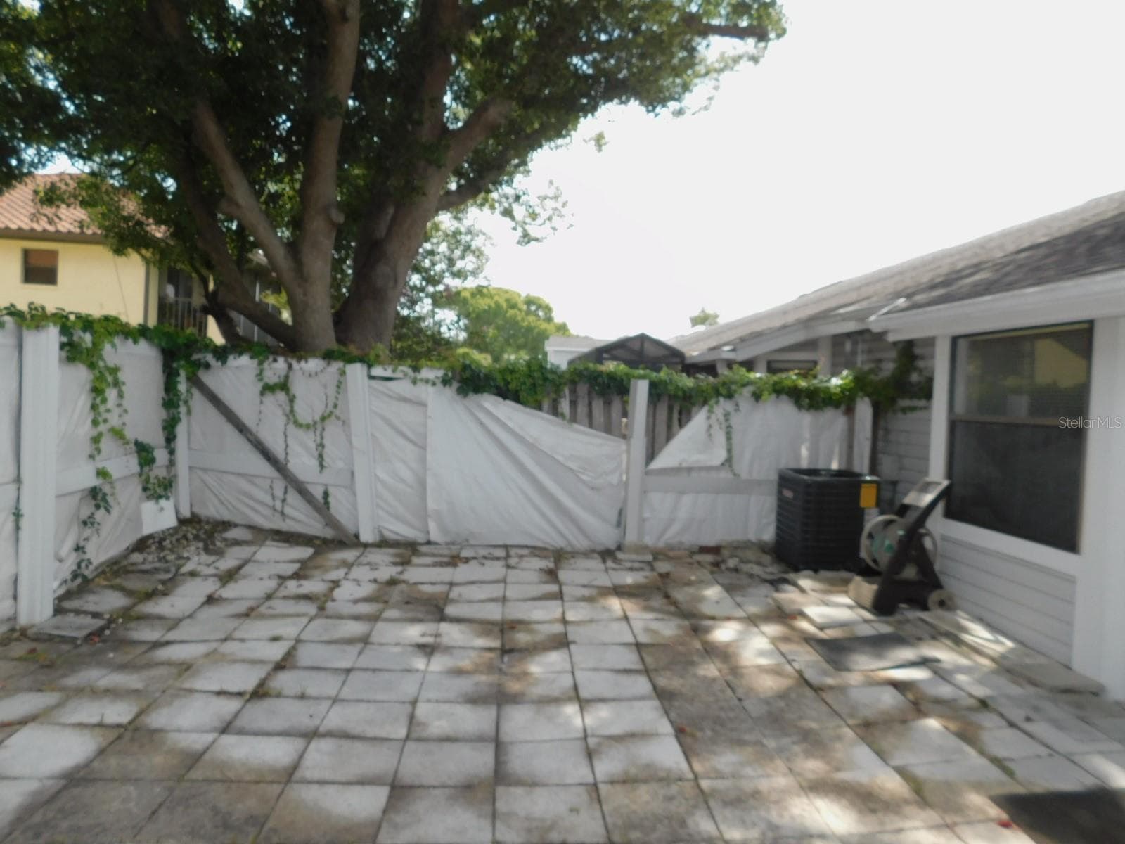 2496 ALHAMBRA COURT — photo 14 of 14