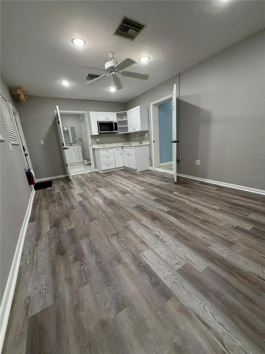5950 HIGH STREET — photo 15 of 23