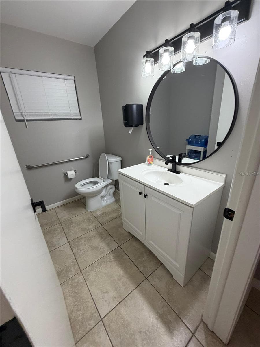 5950 HIGH STREET — photo 4 of 23