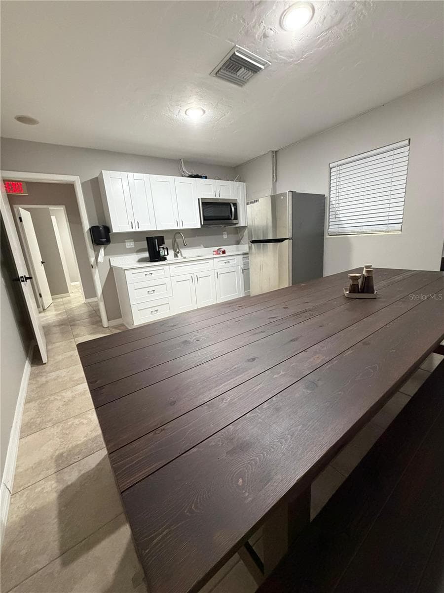 5950 HIGH STREET — photo 6 of 23