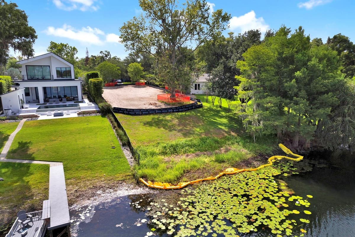 313 SYLVAN DRIVE — photo 8 of 10