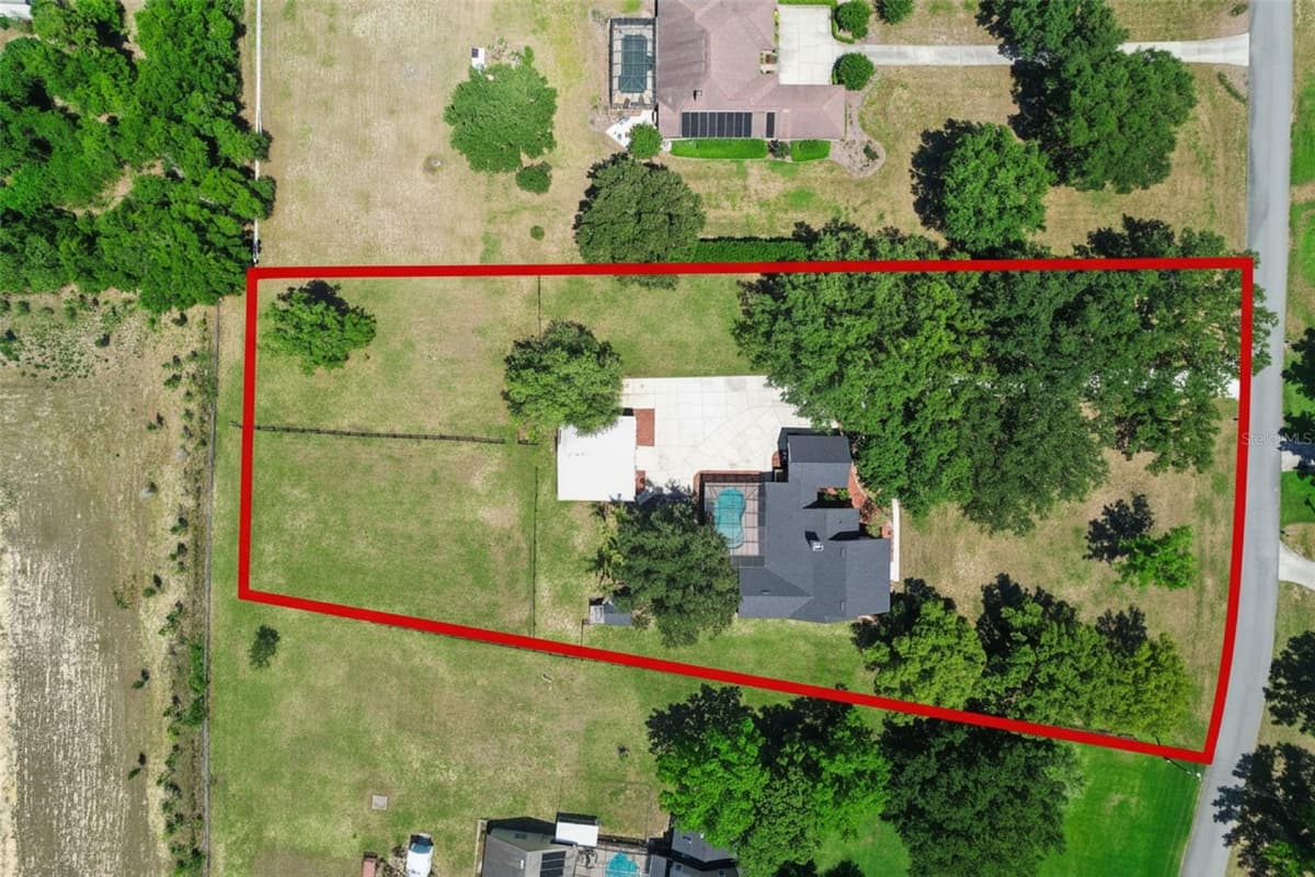 14951 THOROUGHBRED LN — photo 64 of 69