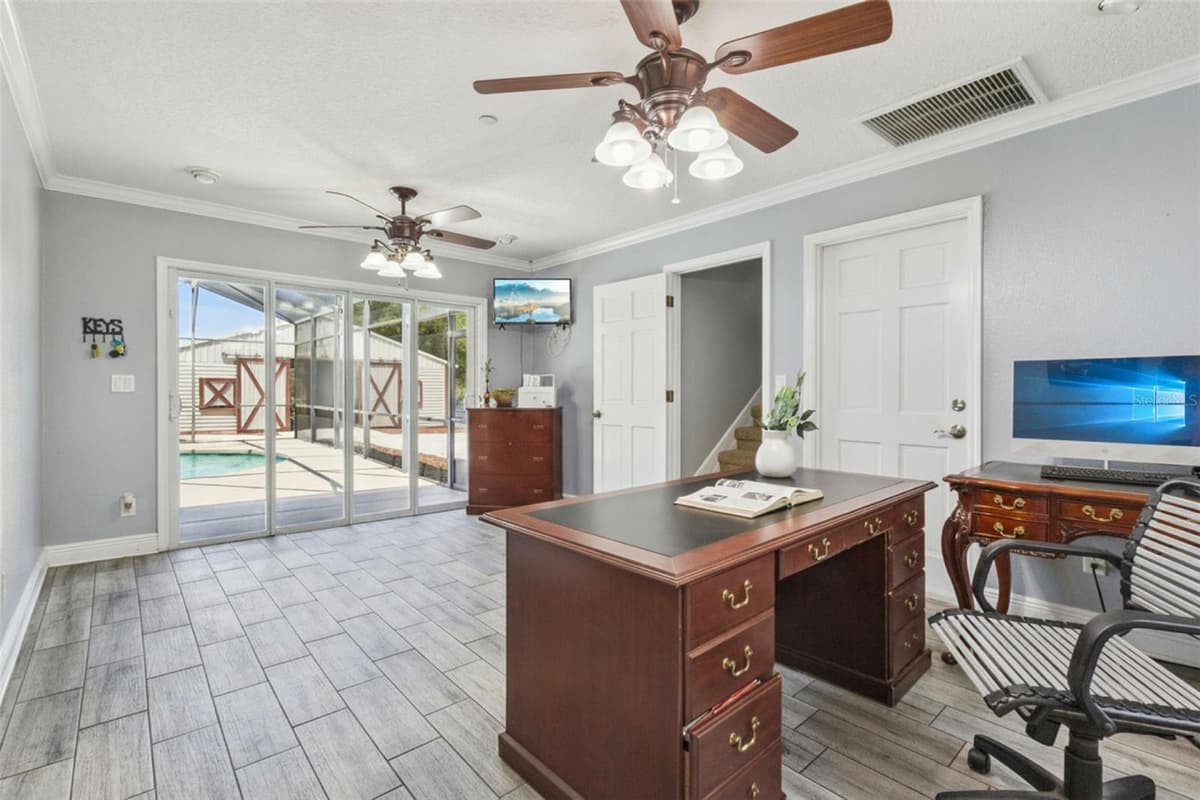 14951 THOROUGHBRED LN — photo 23 of 69