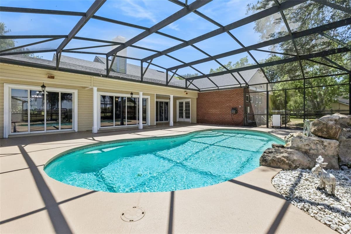 14951 THOROUGHBRED LN — photo 44 of 69