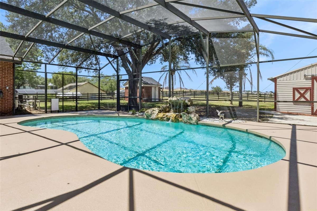 14951 THOROUGHBRED LN — photo 46 of 69